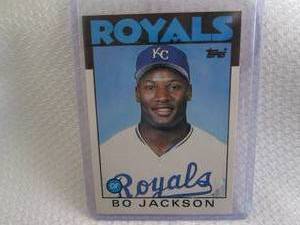 lot 1 image: 1986 Topps Bo Jackson Rookie Card...