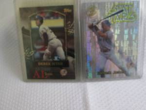 lot 5 image: 2000 Topps Derek Jeter All Toops Te...