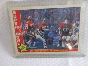 lot 9 image: 1985 Fleer Joe Montana Team Card...