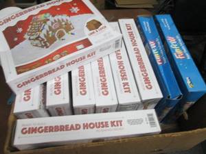lot 270 image: 10 Assorted Gingerbread Houses...