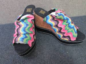 lot 364 image: Size 9 MultiColor MukLuks Wedges...