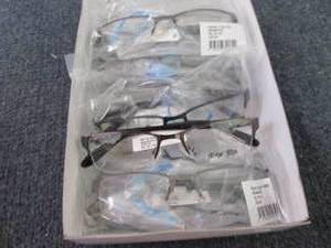 lot 393 image: 10 each Steven Tyler Blank Lens Gla...