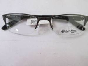 lot 396 image: 10 each Steven Tyler Blank Lens Gla...