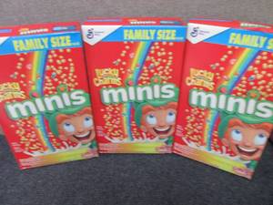 lot 517 image: 3- 18.6 oz Lucky Charms Minis...