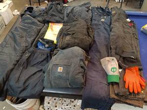 large lots of mens  jackets, bibs, wind brerakers, carhartt and more mostly xl-2x