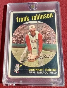 lot 34 image: 1959 Topps Frank Robinson Card