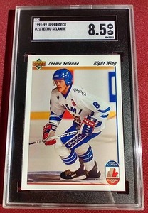 lot 52 image: 1991-92 Upper Deck Teemu Selanne Rookie Card - SGC 8.5