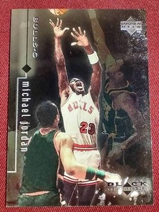 lot 112 image: 1989-90 Upper Deck Black Diamond Michael Jordan Card
