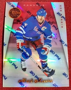 lot 134 image: 1997 Pinnacle Certified Mark Messier Mirror Red Card