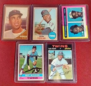 lot 156 image: (5) Vintage Minnesota Twins Cards