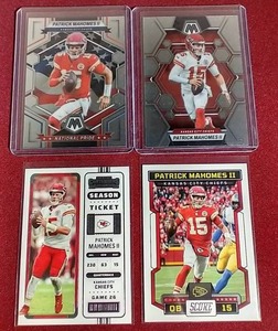 lot 192 image: (4) Patrick Mahomes Cards