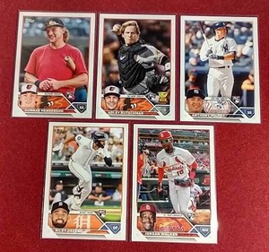 lot 223 image: 2023 Topps Complete Set Rookie Set (5) - Awesome Rookies