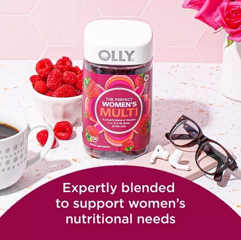 lot 153 image: NEW OLLY Womens Multivitamin Gummies, Health & Immune Support, Berry 200 ct.