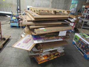 lot 116 image: Pallet of Over 20 Heavy Duty Used Cardboard Gaylord Boxes in Excellent Condition.