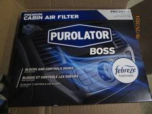 case of 3 purolator cabin air filters with fabreze pbc38214
