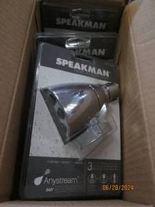 4 speakman anystream shower heads...