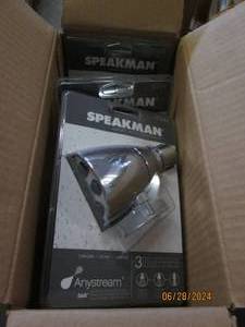 4 speakman anystream shower heads...