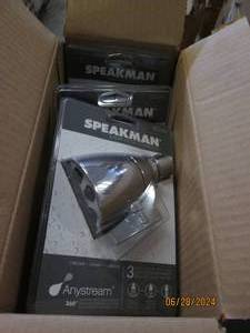 4 speakman anystream shower heads...