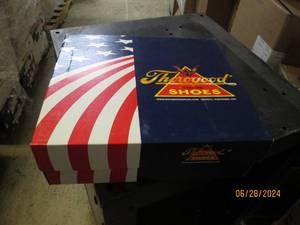 thorogood boots size 8.5...