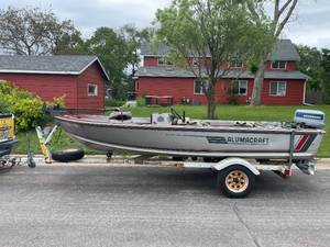 1984 AlumaCraft - Boat