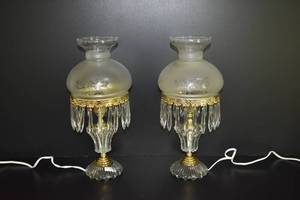 lot 23 image: Dutch Glass & Crystal Lamps