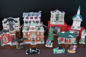 lot 14 image: Its A Wonderful Life Bedford Falls Village