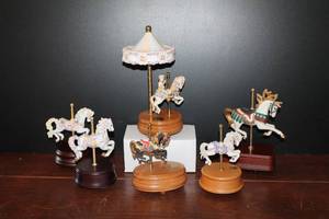 lot 16 image: Musical Carousel Horses