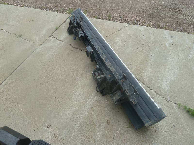 lot 8 image: 2018 Chevy Tahoe Power Running Boards