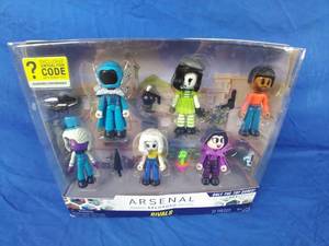 lot 81 image: New Roblox Arsenal Reloaded Rivals Action Figure 6-Pack