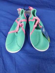 lot 93 image: New Speedo Toddler Girls Mary Jane Water Shoes
