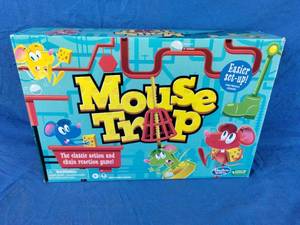 lot 117 image: New Classic Mouse Trap Board Game
