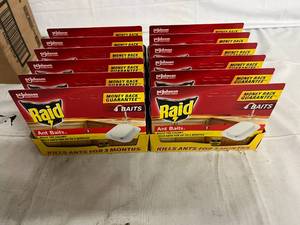 12 x 4 Packs of Raid Ant Baits