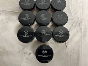 10 Containers of Savvy Minerals Blush Powder