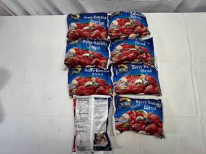 lot 90 image: L. 8x 10oz Berry Banana Blend Frozen Fruit