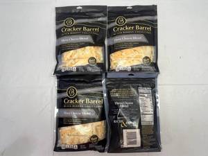 lot 127 image: F.4x 8oz Cracker Barrel Three Cheese Blend