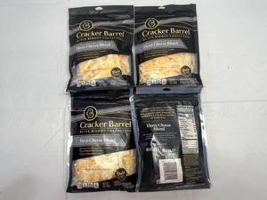 lot 128 image: F.4x 8oz Cracker Barrel Three Cheese Blend