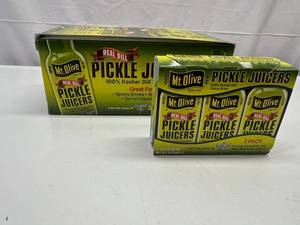 lot 263 image: SS.18x 2oz Mt Olive Pickle Juicers