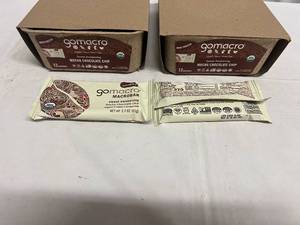 lot 320 image: MM. 24 Gomacro Protein Bars-Coconut-Cocoa
