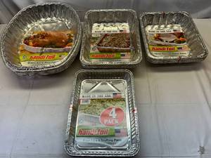 lot 12 image: SSS. 6x Giant, 6x Giant Lasagna, 3 Roaster, 4x Stuffing