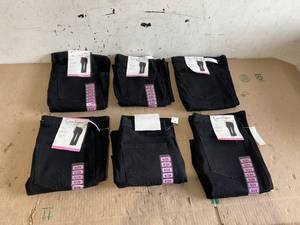 lot 325 image: LOT OF 6 Womens Size 6 Jessica Simpson Ladies Bootcut Jean