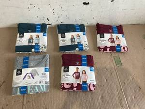 lot 332 image: LOT OF 5 Size Girls XL Set of 2 Long Sleeve Shirts