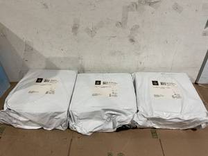 lot 174 image: LOT OF 6 Members Mark Sunbrella Multi-Purpose Cushion