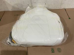 lot 189 image: Full Set Tesla Seat Covers Model Y White Car Seat Covers for Tesla Model Y 2023 2022 2021 2020