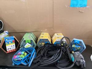 lot 422 image: LOT OF Hydro Tech Expandable Burst Proof Hose