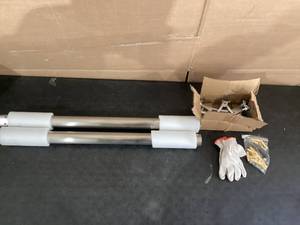 lot 445 image: Bar Mount Foot Rail Kit Bar Mount Foot Rail Kit
