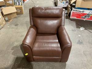 lot 200 image: Reclining Chair USB