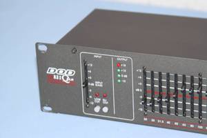 lot 52 image: DOD SR831 QXLR Mono Analog 31-Band Pro Audio Graphic Equalizer  EQ