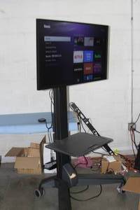 lot 85 image: HP Z43 4K UHD Ultra High Definition 169 Widescreen Monitor  Display and Ergotron Neo-Flex Mobile Cart