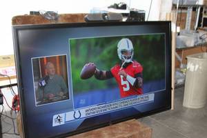 lot 20 image: Dell 75 Industrial  Commercial  Professional 4K Interactive Touchscreen HD Video Display  Monitor  TV - C7520QT