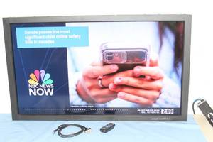 lot 91 image: Sharp PN-465U Commercial  Industrial Widescreen 169 1080p 46 HDTV LCD Display  Monitor